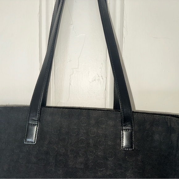 Black Celine Monogram C Tote 🥖🇫🇷🖼️🎨 - Picture 3 of 4